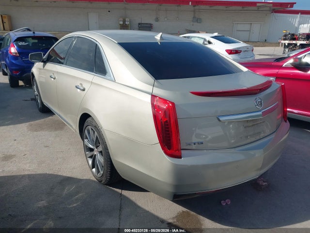 Cadillac XTS Standard