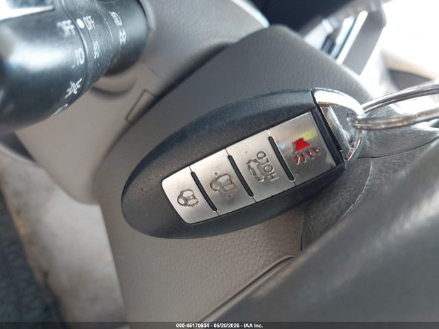 INFINITI G25 Journey