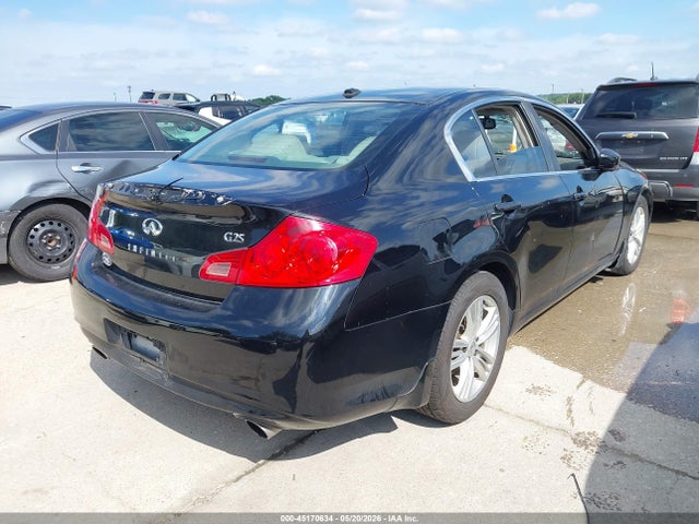 INFINITI G25 Journey