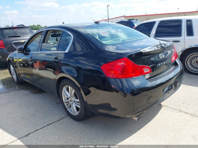 INFINITI G25 Journey