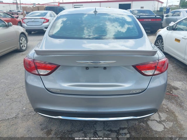 Chrysler 200 Limited Platinum