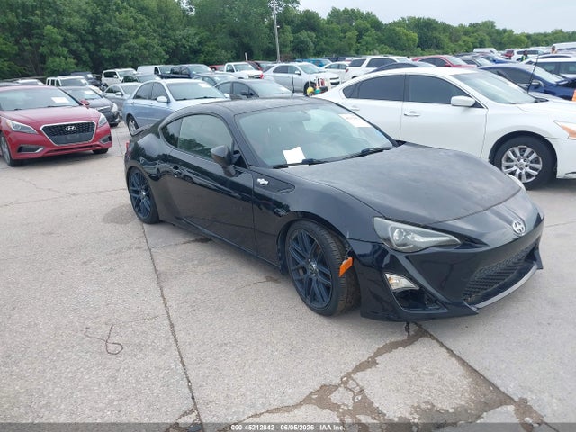Salvage Scion FR-S Image
