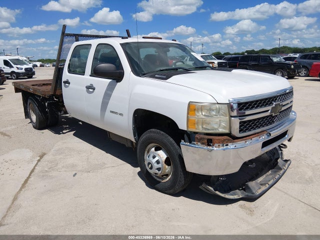 Salvage Chevrolet Silverado 3500 Image