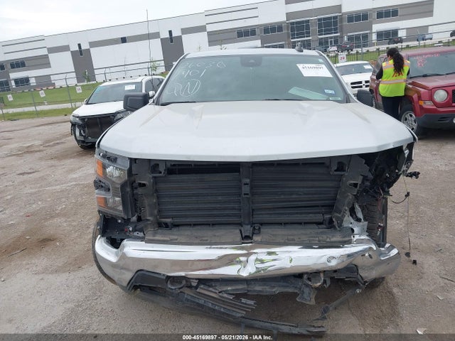 Chevrolet Silverado 1500 2wd  Short Bed Custom