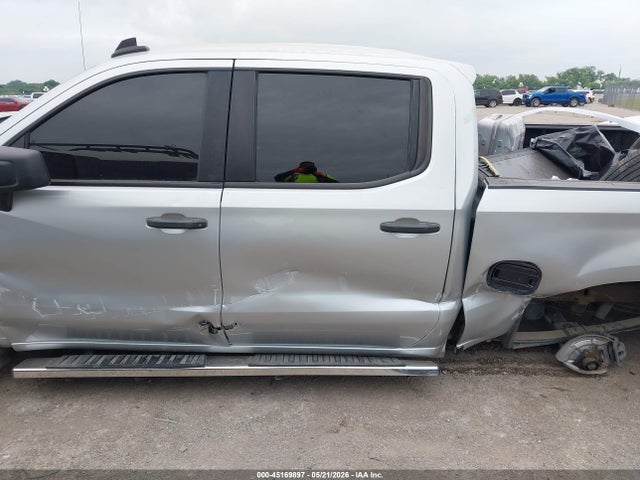 Chevrolet Silverado 1500 2wd  Short Bed Custom