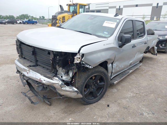 Chevrolet Silverado 1500 2wd  Short Bed Custom