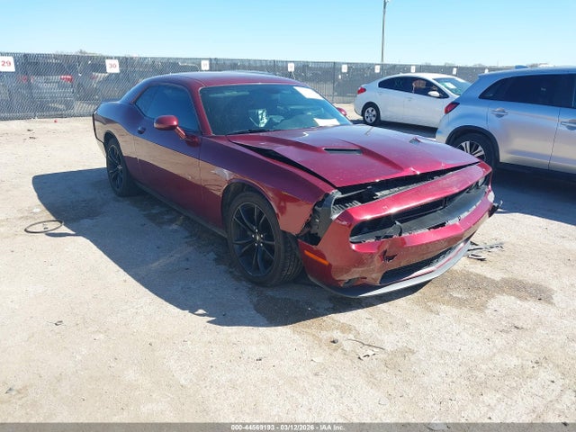 Salvage Dodge Challenger Image