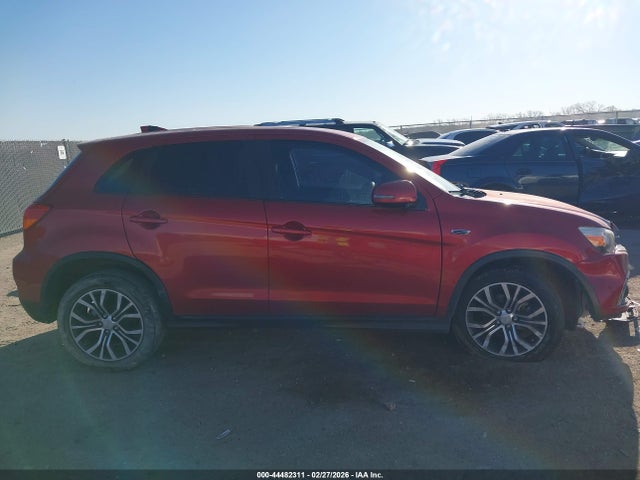 Mitsubishi Outlander 2.0 Es