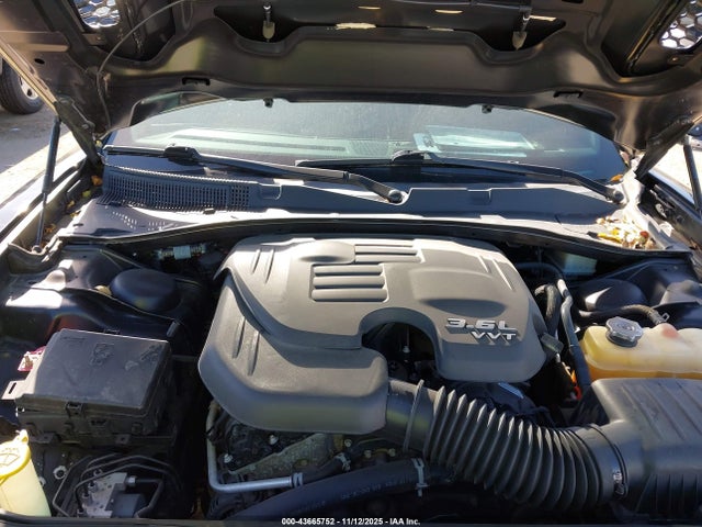 Dodge Charger Sxt Rwd