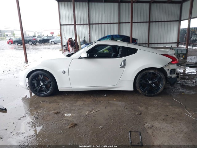 Nissan 370Z Touring