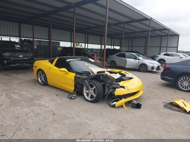 Salvage Chevrolet Corvette Image
