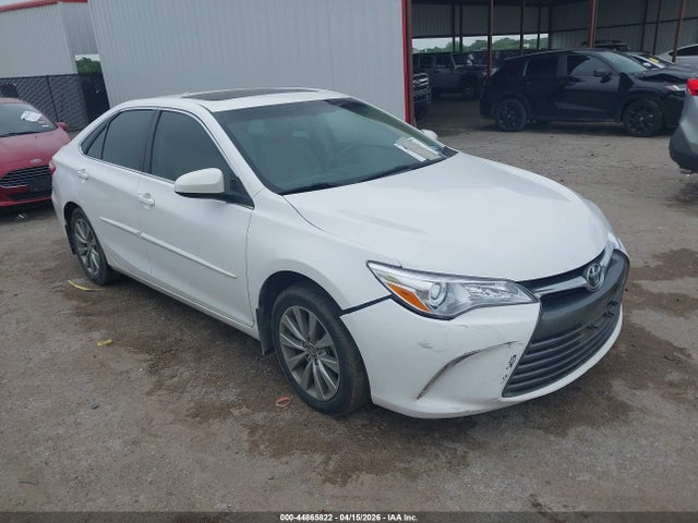 Salvage Toyota Camry Image