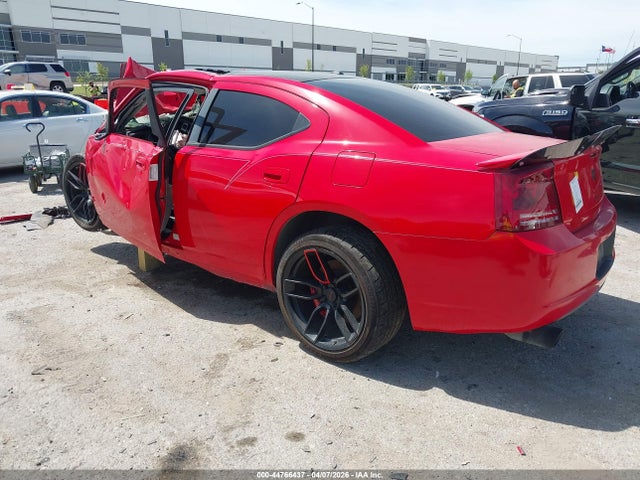 Dodge Charger Srt8