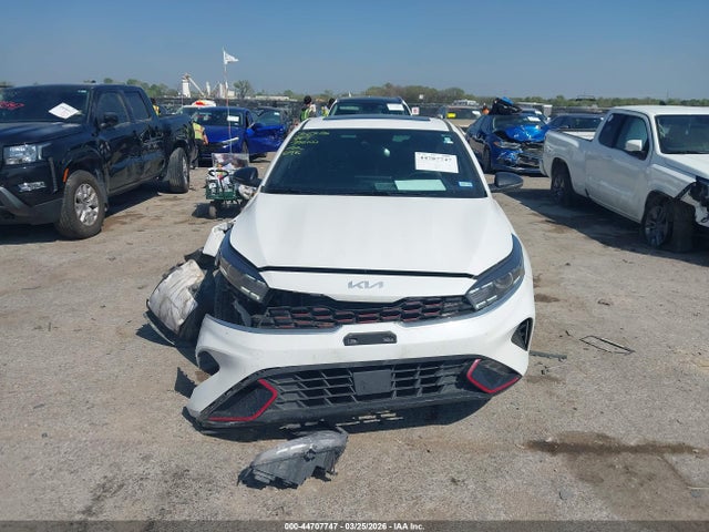 Kia Forte Gt-line