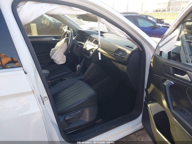 Volkswagen Tiguan 2.0t Se
