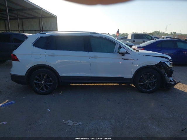 Volkswagen Tiguan 2.0t Se