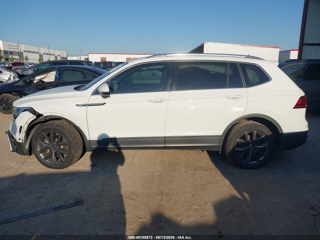 Volkswagen Tiguan 2.0t Se