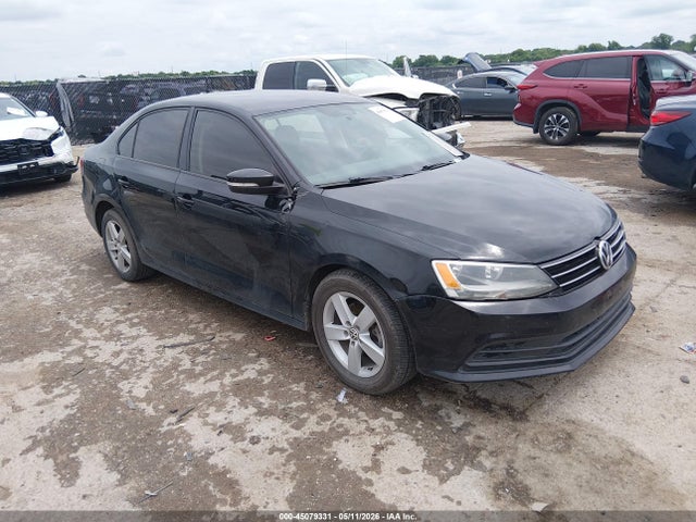 Salvage Volkswagen Jetta Image