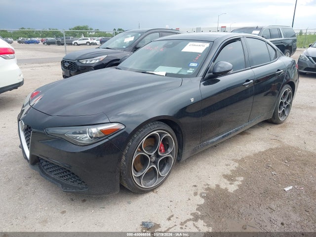 Alfa Romeo Giulia Ti Rwd