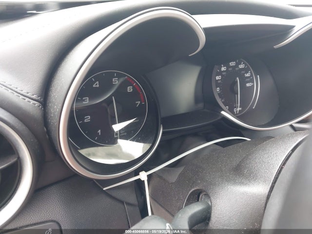 Alfa Romeo Giulia Ti Rwd