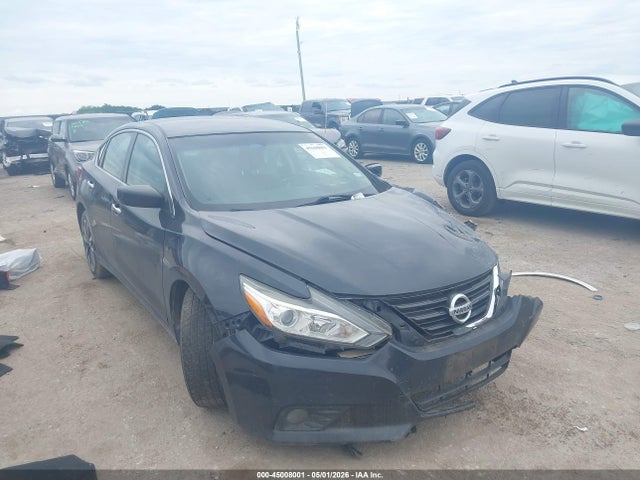 Salvage Nissan Altima Image