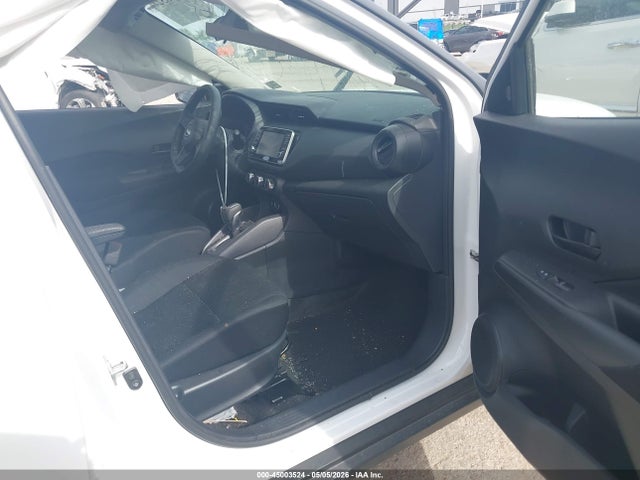 Nissan Kicks S Xtronic Cvt