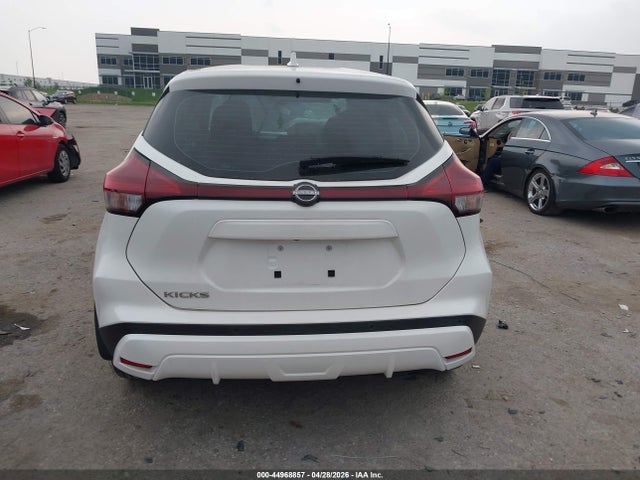 Nissan Kicks S Xtronic Cvt