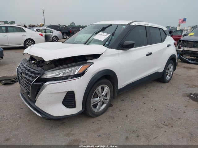 Nissan Kicks S Xtronic Cvt