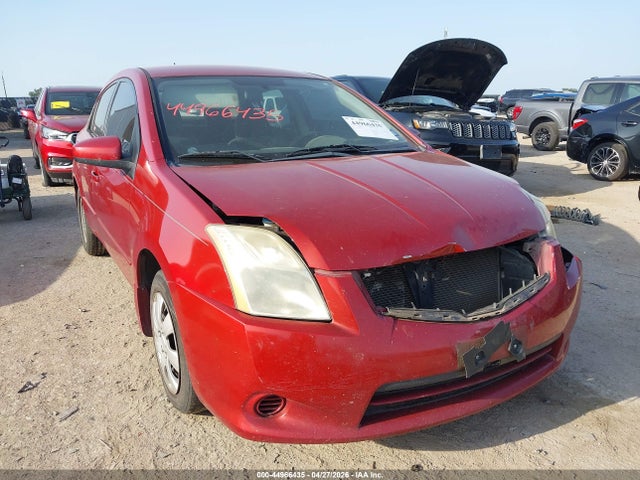Salvage Nissan Sentra Image