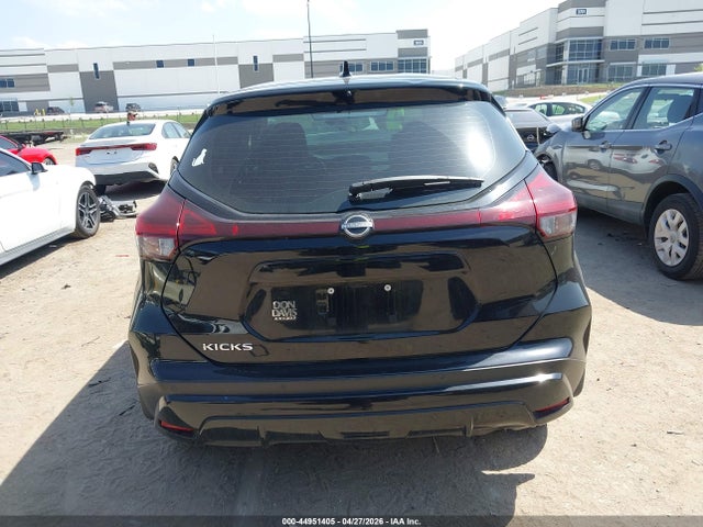 Nissan Kicks S Xtronic Cvt