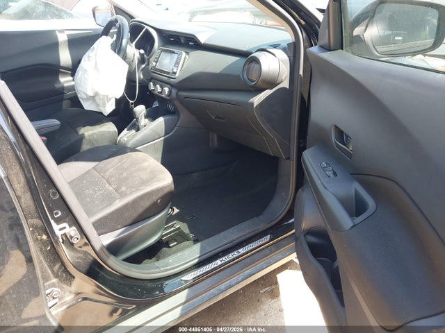Nissan Kicks S Xtronic Cvt
