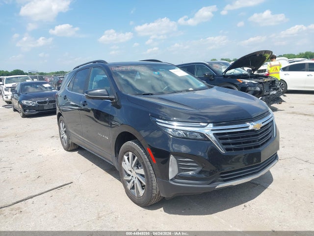 Salvage Chevrolet Equinox Image