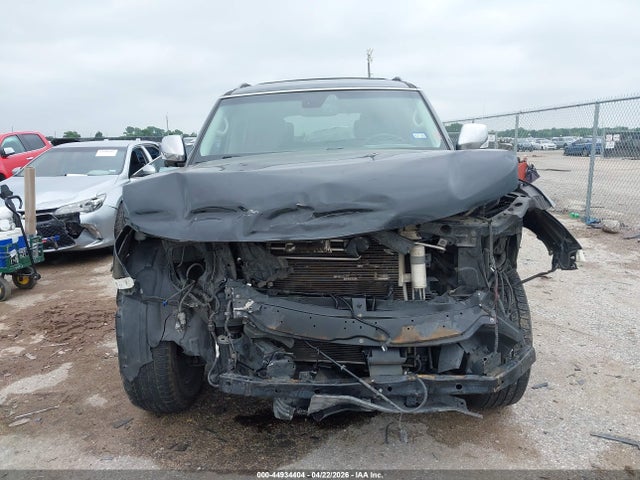 Nissan Armada Platinum