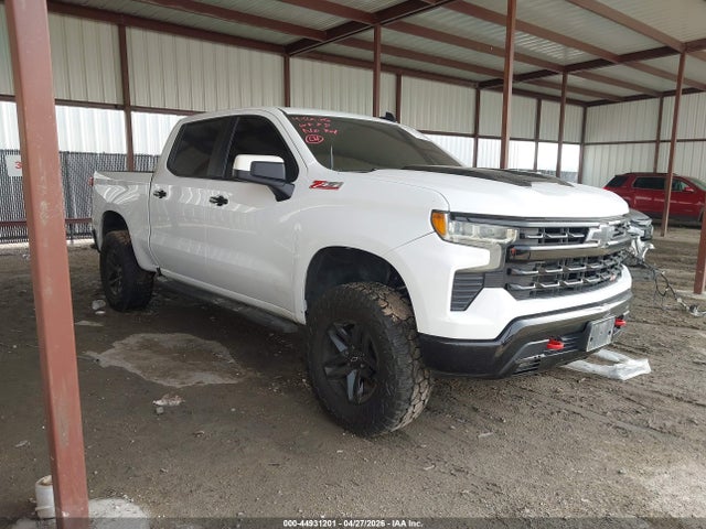 Salvage Chevrolet Silverado 1500 Image