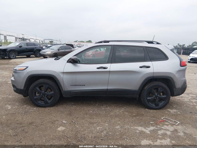 Jeep Cherokee Altitude Fwd