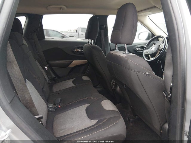 Jeep Cherokee Altitude Fwd