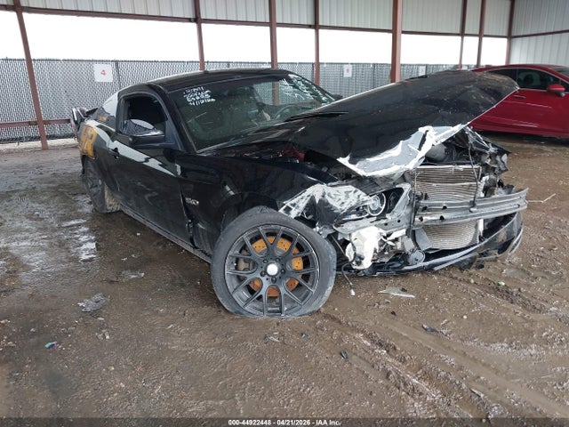 Salvage Ford Mustang Image
