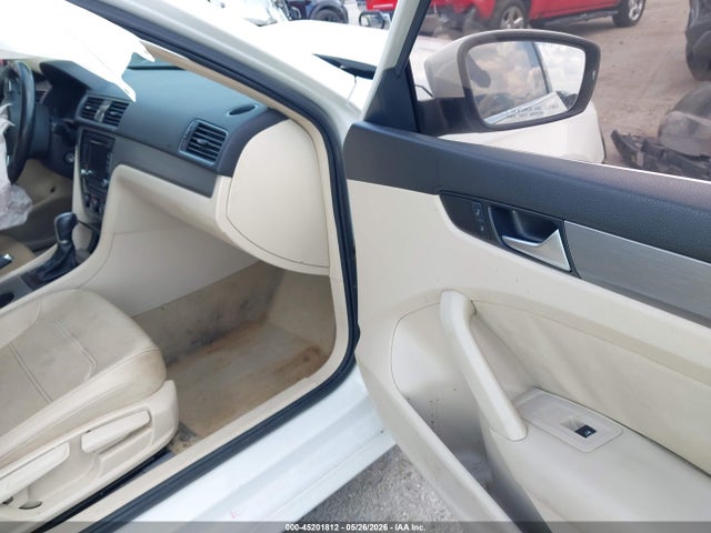 Volkswagen Passat 1.8t Se