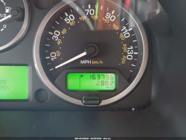 Land Rover LR2