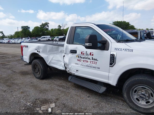 Ford F-250 Xl