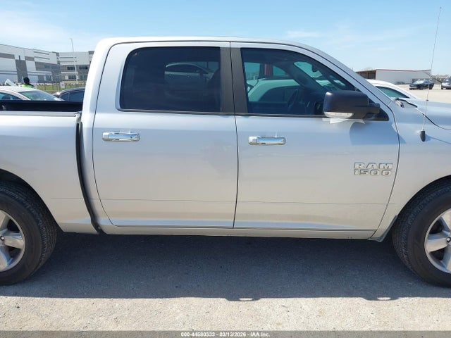 Ram 1500 Lone Star  4x2 5'7 Box