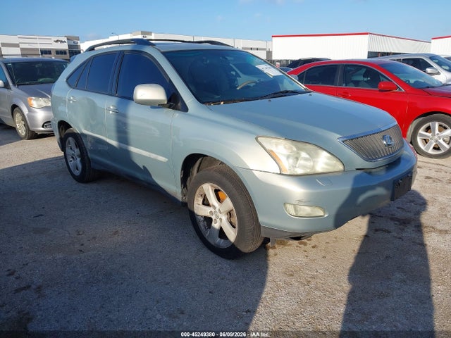 Salvage Lexus RX Image