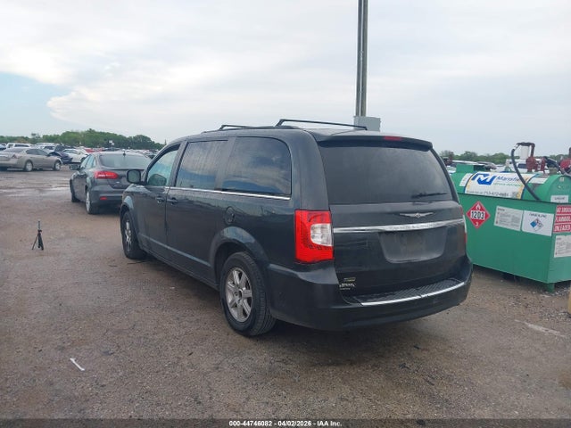 Chrysler Town & Country Touring
