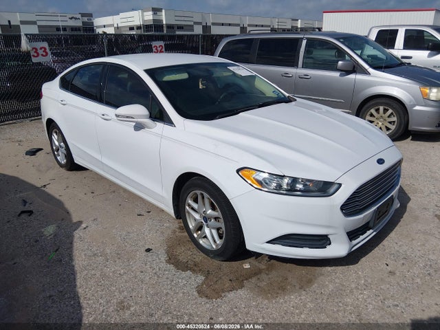 Salvage Ford Fusion Image