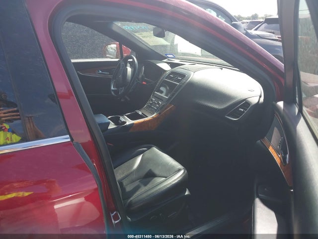 Lincoln Nautilus Select