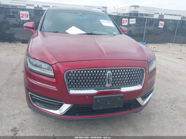 Lincoln Nautilus Select