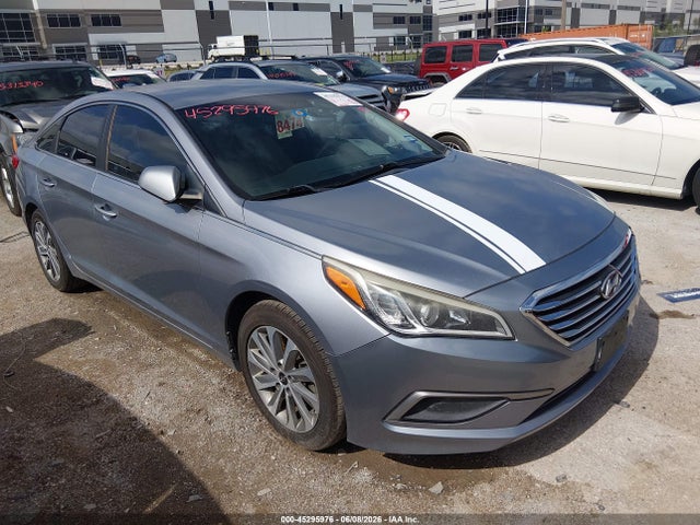 Salvage Hyundai SONATA Image