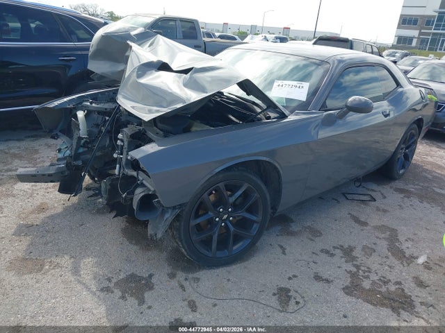 Dodge Challenger Sxt