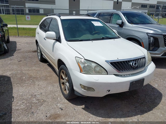 Salvage Lexus RX Image