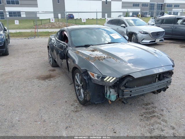 Salvage Ford Mustang Image